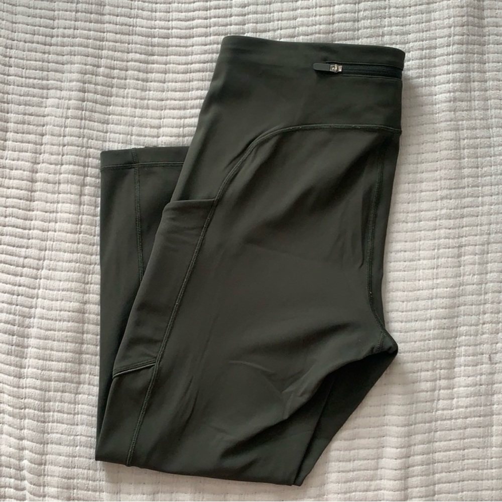 Lululemon Speed Up Crop leggings
